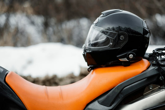 5 accessoires moto Indispensables pour plus de sécurité et de confort