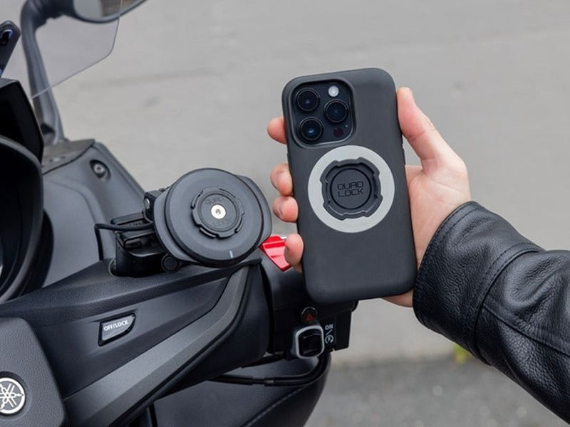 Quad Lock Beka Moto smartphone